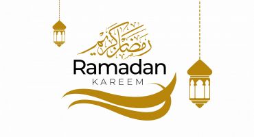 دانلود فایل وکتور رمضان کریم همراه با فانوس و بک گراند سفید