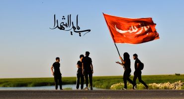 فایل لایه باز فتوشاپ دسته عزاداری امام حسین با پرچم